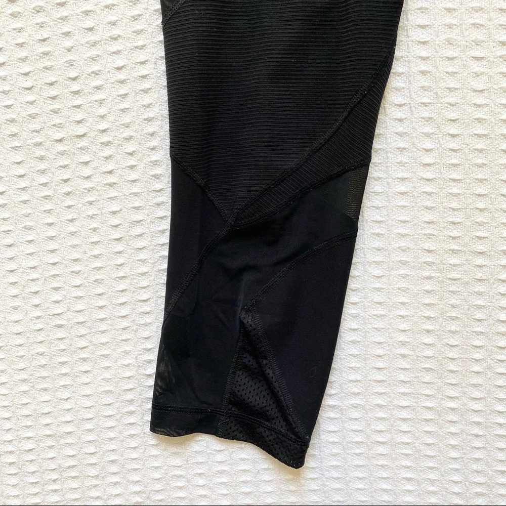 90 degree by reflex black mesh detail crop Large